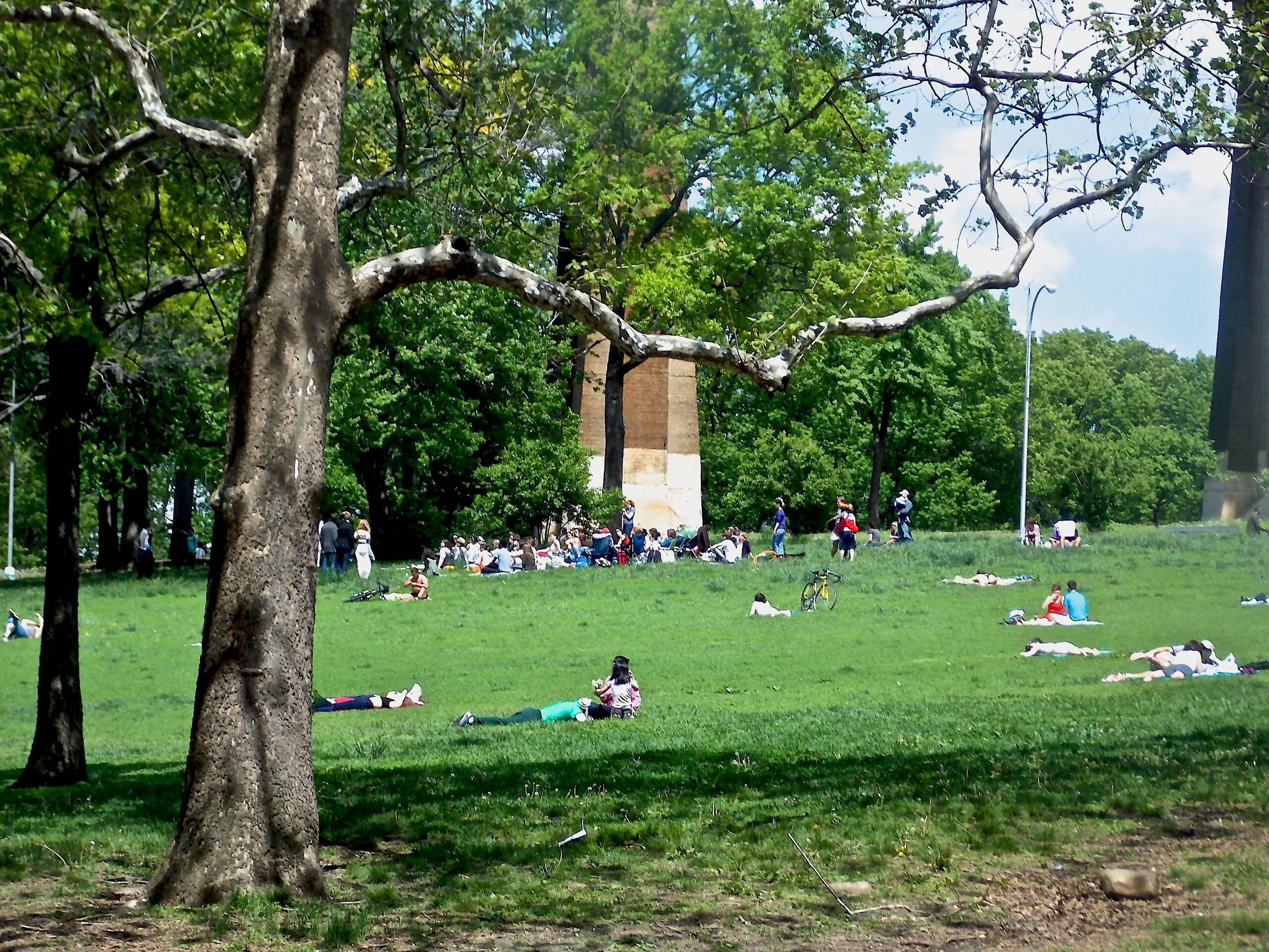 Weeknight Summer Fun in Astoria Park