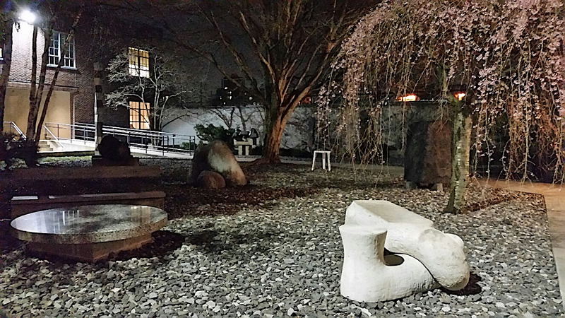 Noguchi_Museum garden at night