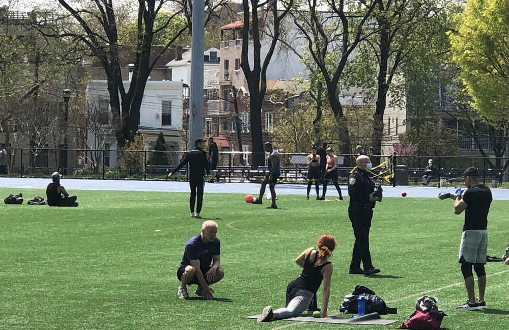 Astoria park Social distancing