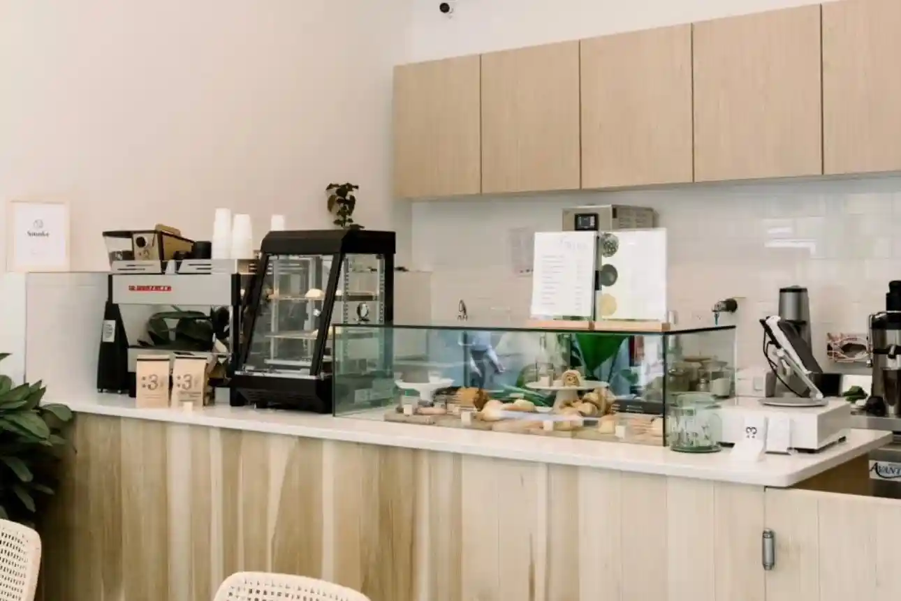Old Astoria Gets a New Coffee Roaster at Halletts Point