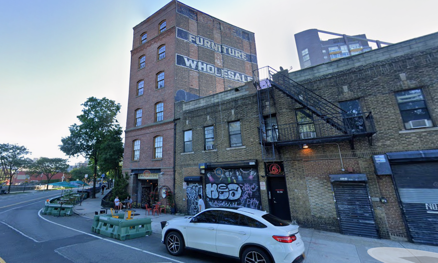 Developer Seeks Zoning Changes for 20-Story Building Near Socrates Park