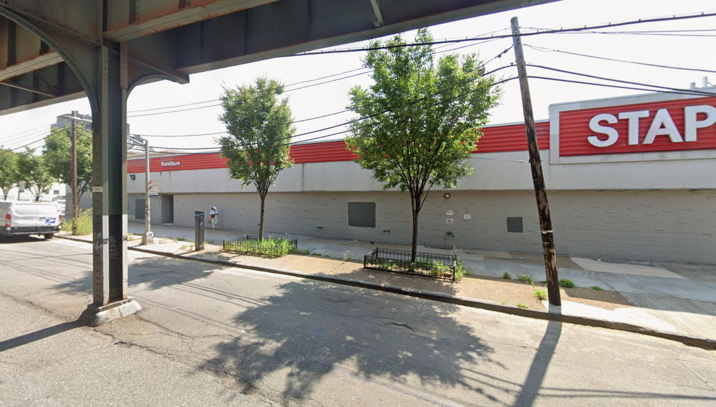 A Staple Has Been Sold: Major Astoria Development Site Goes for $26 Million